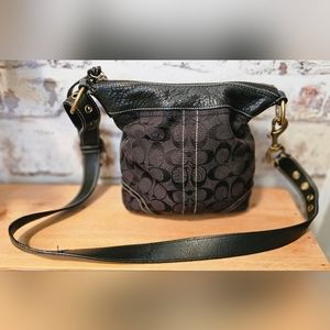 Coach Crossbody Bag Black. Pre-owned. K0685